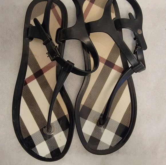 Burberry Womens Size US 36  Thong T Strap Flat Jelly Sandals Black Nova Check - Picture 2 of 13